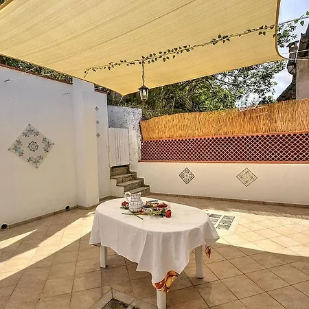 Sleeps 4 Διαμέρισμα