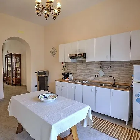 Sleeps 4 Torchiara