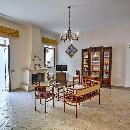 Sleeps 4